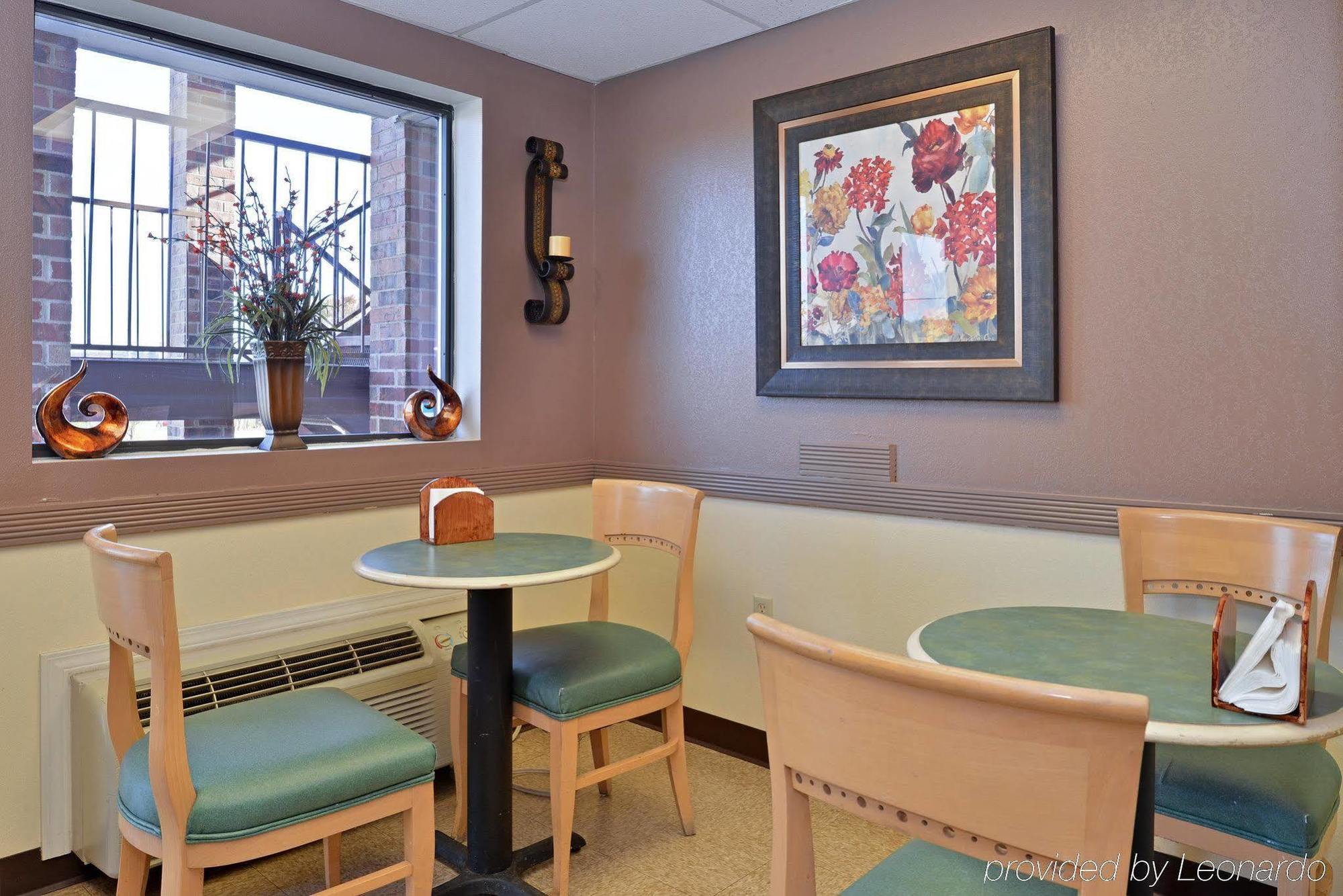 Americas Best Value Inn Ozark Екстер'єр фото