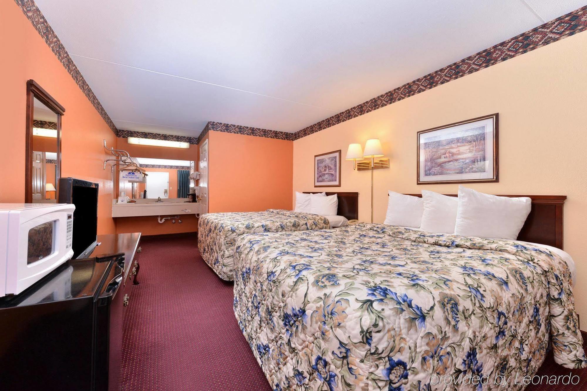 Americas Best Value Inn Ozark Екстер'єр фото