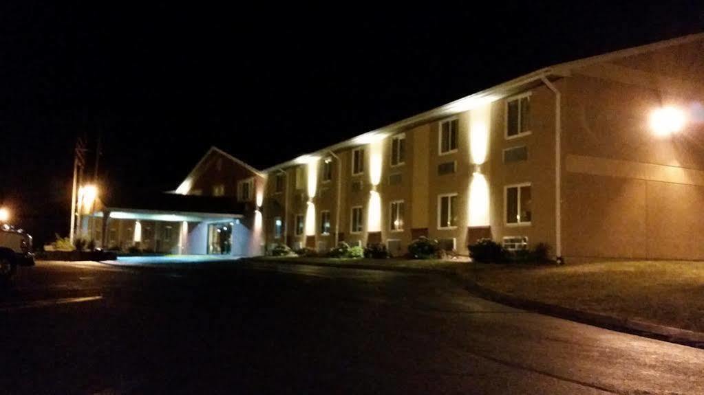 Americas Best Value Inn Ozark Екстер'єр фото